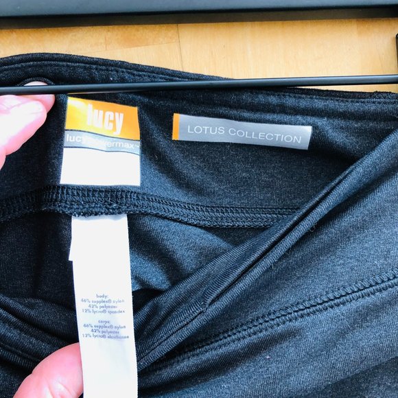 Lucy Black 3/4 Lotus Collection Pants - Picture 7 of 8